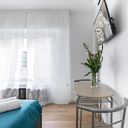 Guesthost - Teatro Massimo Modern Appartement *