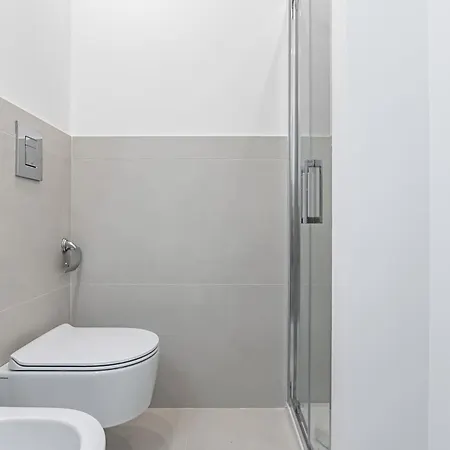 Guesthost - Teatro Massimo Modern