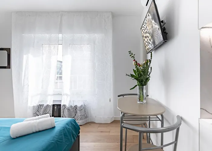 Guesthost - Teatro Massimo Modern Appartement *